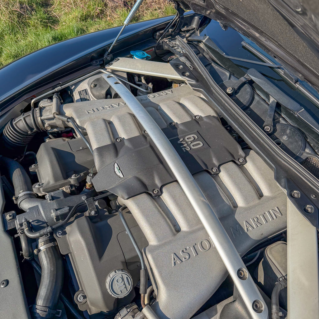 Aston Martin DB9 6.0 V12 Sport Pack - 2006