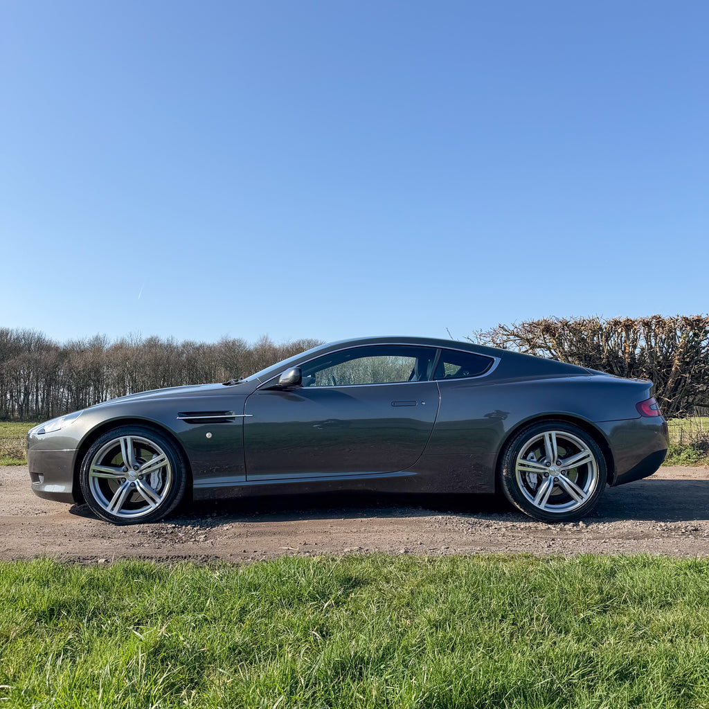 Aston Martin DB9 6.0 V12 Sport Pack - 2006