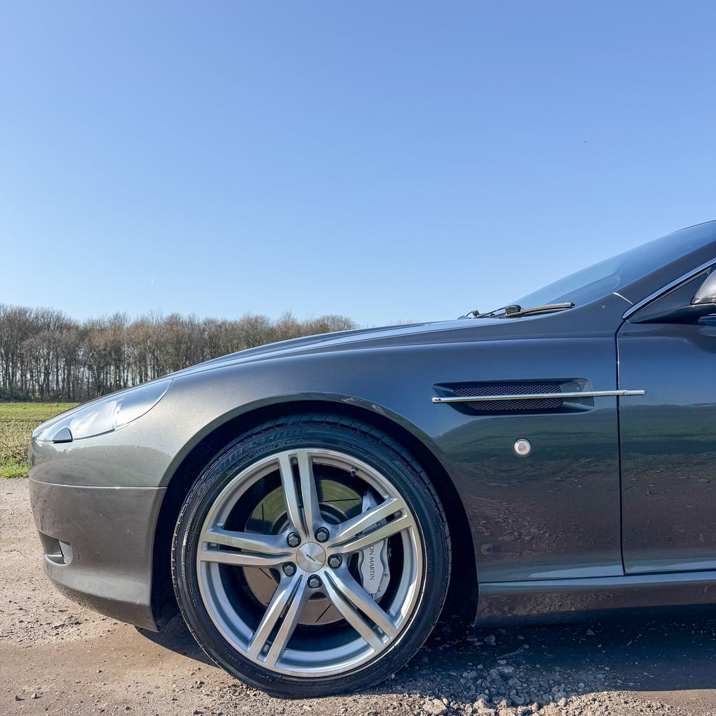 Aston Martin DB9 6.0 V12 Sport Pack - 2006