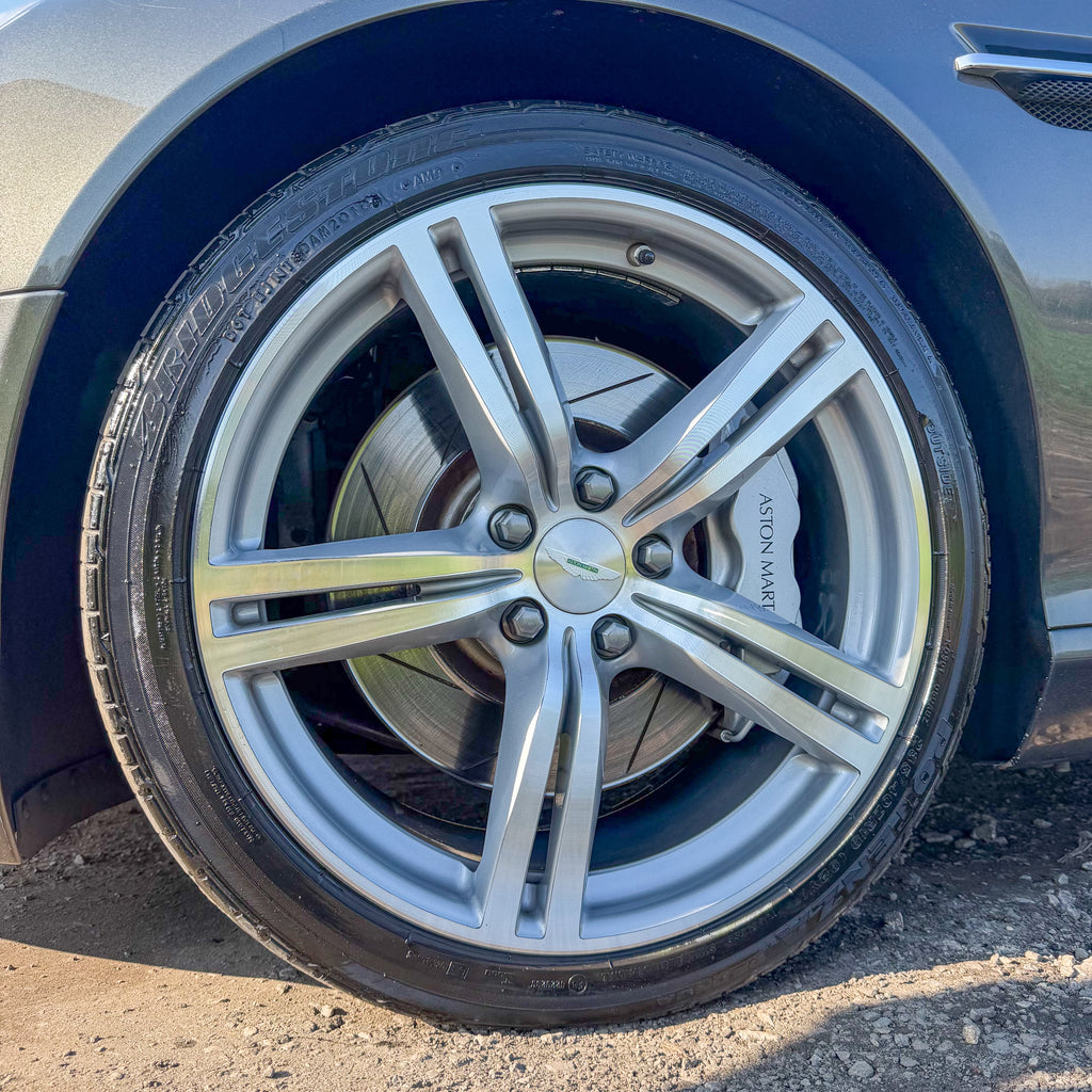 Aston Martin DB9 6.0 V12 Sport Pack - 2006